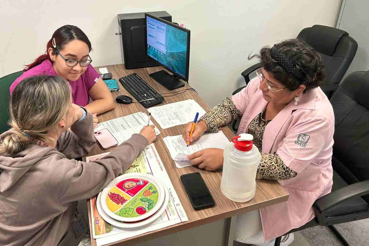 ADOLESCENTES, QUIENES MÁS PRESENTAN TRASTORNOS DE CONDUCTA ALIMENTARIA