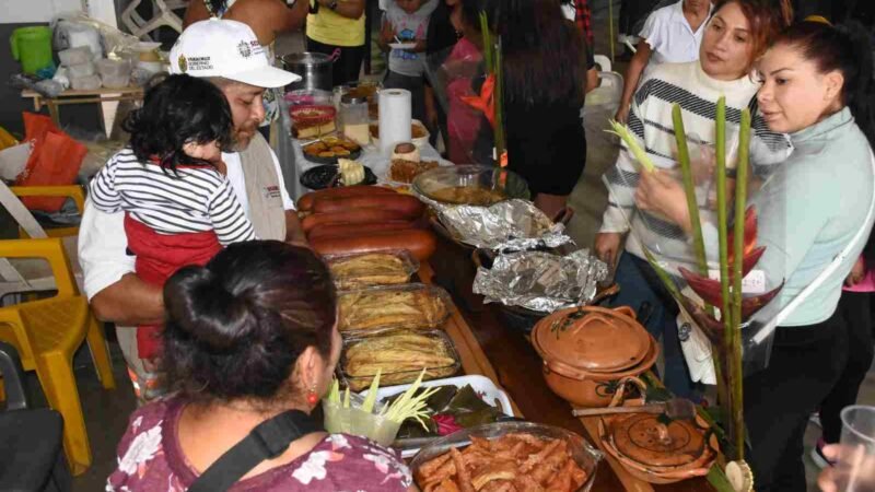 RESPALDA AYUNTAMIENTO PROGRAMA DE CAPACITACIÓN Y ASESORÍA A FLORICULTORES