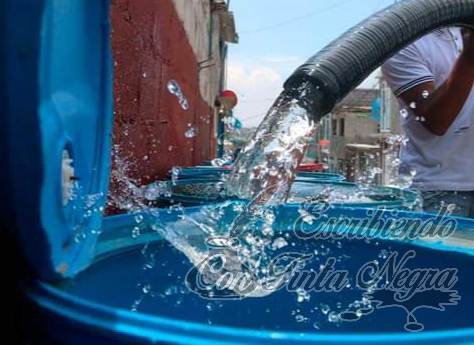 VERACRUZANOS NO TIENEN AGUA