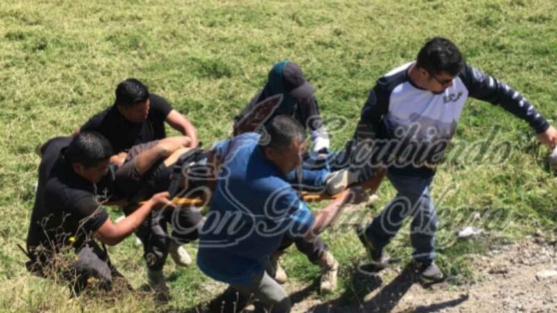 MUERE CAMPESINO DE CALCAHUALCO TRAS VOLCAR