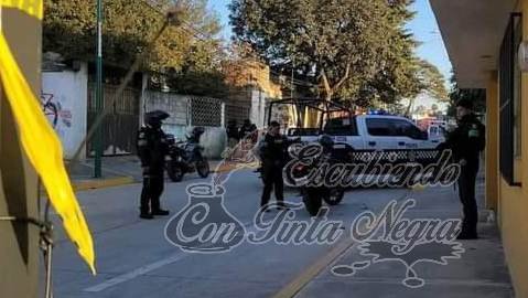 LA ASESINAN FRENTE A SU HIJO