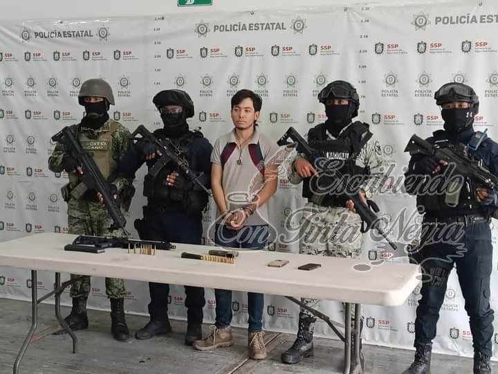 LO DETIENEN CON ARMAS