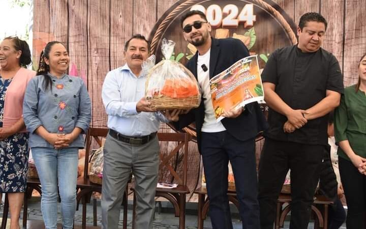 UN ÉXITO, FESTIVAL DEL TAMAL EN COSCOMATEPEC