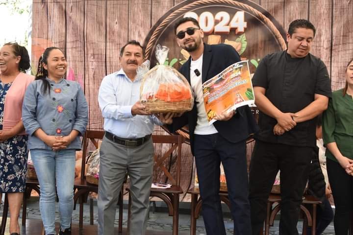 UN ÉXITO, FESTIVAL DEL TAMAL EN COSCOMATEPEC