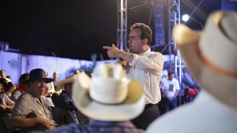 GOBIERNO ABANDONÓ Y OLVIDÓ AL CAMPO, URGE RESCATARLO: PEPE YUNES