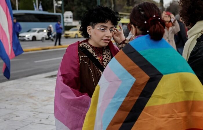 GRECIA APRUEBA EL MATRIMONIO GAY