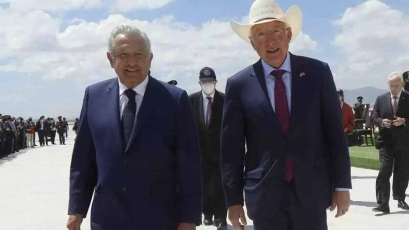 ESTADOS UNIDOS NO TIENE INVESTIGACIÓN SOBRE AMLO: KEN SALAZAR
