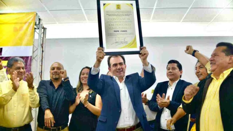 RECIBE PEPE YUNES CONSTANCIA COMO CANDIDATO A GOBERNADOR POR EL PRD