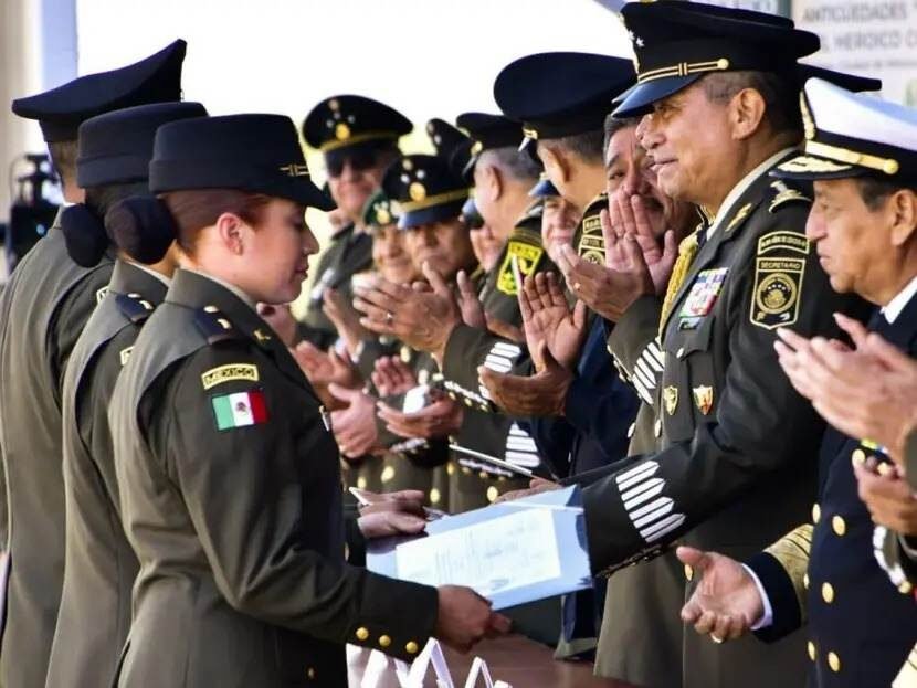 DIPUTADOS AVALAN REFORMA PARA QUE SEDENA PUEDA SER DIRIGIDA POR UNA MUJER