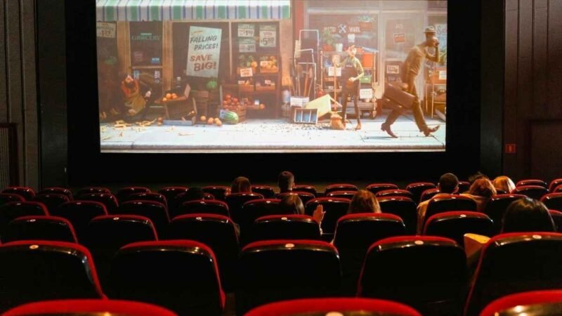 CINES DEBERÁN EXHIBIR PELÍCULAS DOBLADAS AL ESPAÑOL CON AUDIODESCRIPCIÓN