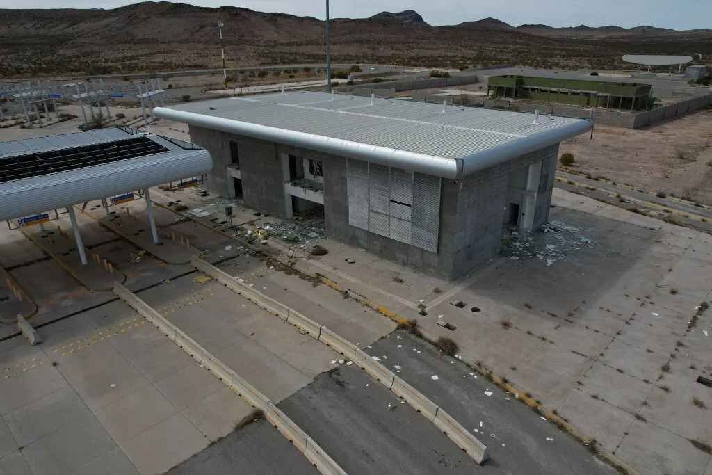 ALISTAN NUEVA ESTACIÓN MIGRATORIA TRAS INCENDIO EN CIUDAD JUÁREZ