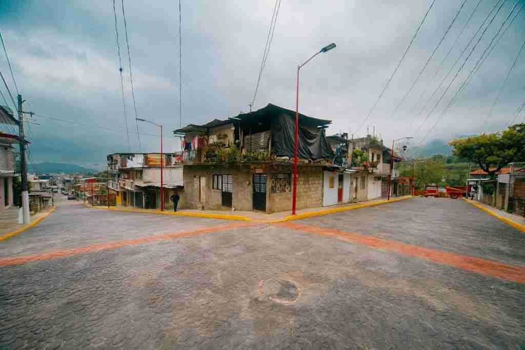 ENTREGAN OBRA DE REHABILITACIÓN DE CALLES EN COSCOMATEPEC
