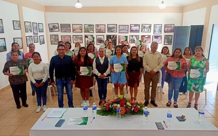 CONFORMAN CONSEJO DE PARTICIPACIÓN ESCOLAR