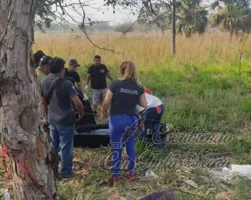 MOTOCICLISTA MUERE AL ESTRELLARSE CONTRA ÁRBOL