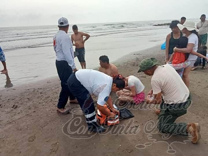 “VUELVEN A NACER” EN CHACHALACAS; ESTUVIERON A PUNTO DE AHOGARSE