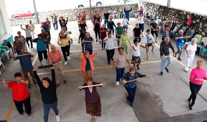 PROMUEVE DIF TALLER DE GIMNÁSIA GERIÁTRICA