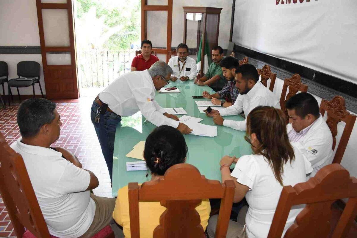 INTEGRAN COMITÉ DE SALUD ENFOCADO A COMBATIR EL DENGUE EN FORTÍN