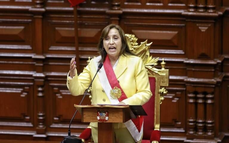 PRESENTAN MOCIÓN PARA DESTITUIR A PRESIDENTA DE PERÚ, DINA BOLUARTE