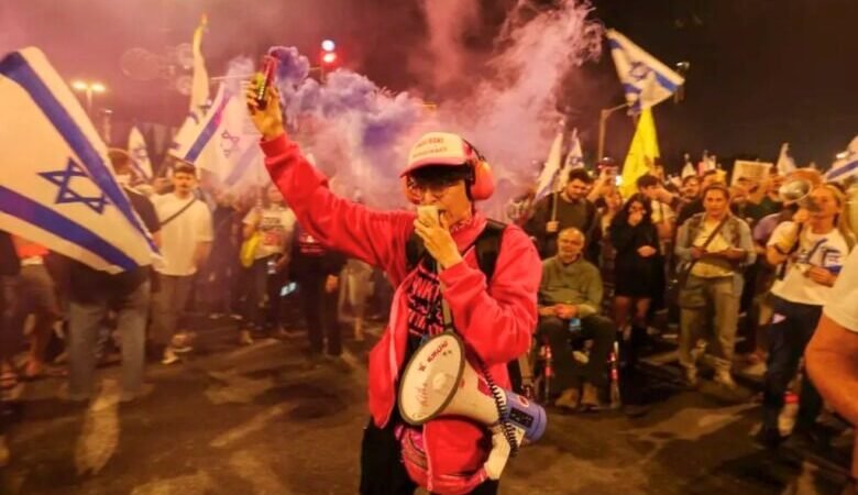PROTESTAN EN JERUSALÉN CONTRA NETANYAHU Y EXIGEN ELECCIONES
