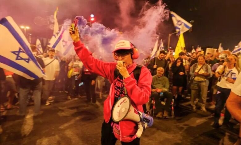 PROTESTAN EN JERUSALÉN CONTRA NETANYAHU Y EXIGEN ELECCIONES