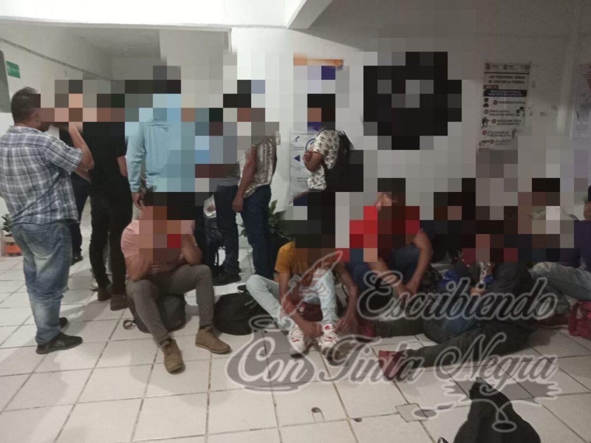 INTERVIENEN A MÁS DE 100 INDOCUMENTADOS