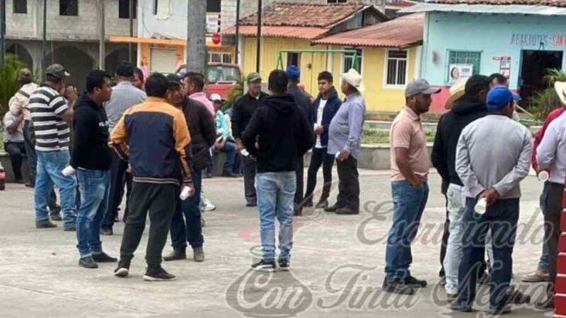 DEJAN SIN AGUA A EXCOLA