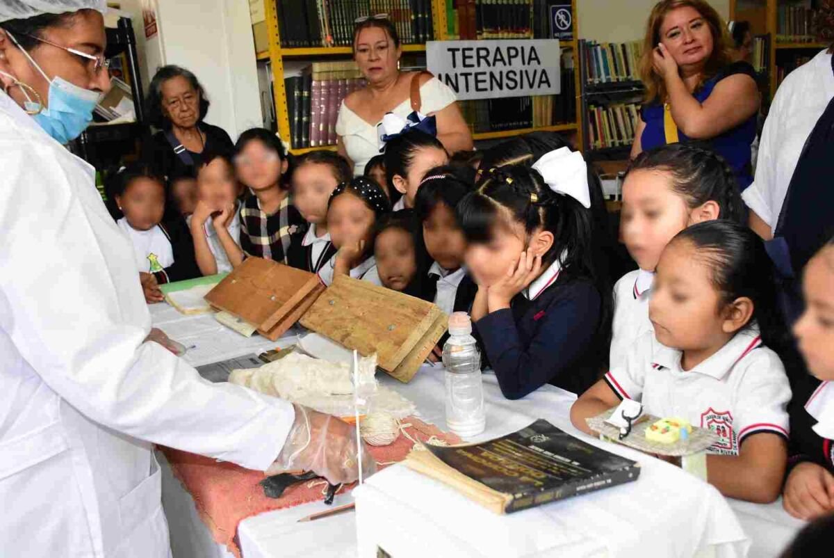 FOMENTAN AUTORIDADES CUIDADO DE LOS LIBROS