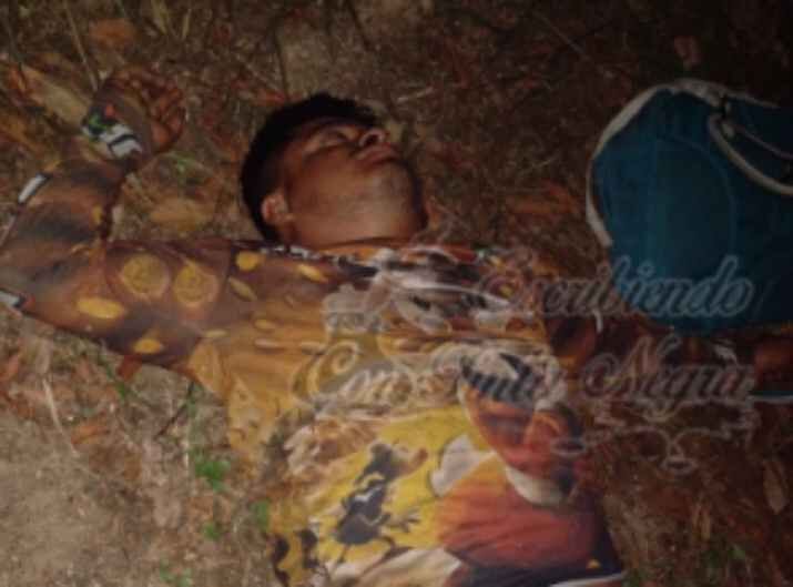 DERRAPA EBRIO MOTOCICLISTA EN LOS TUBOS