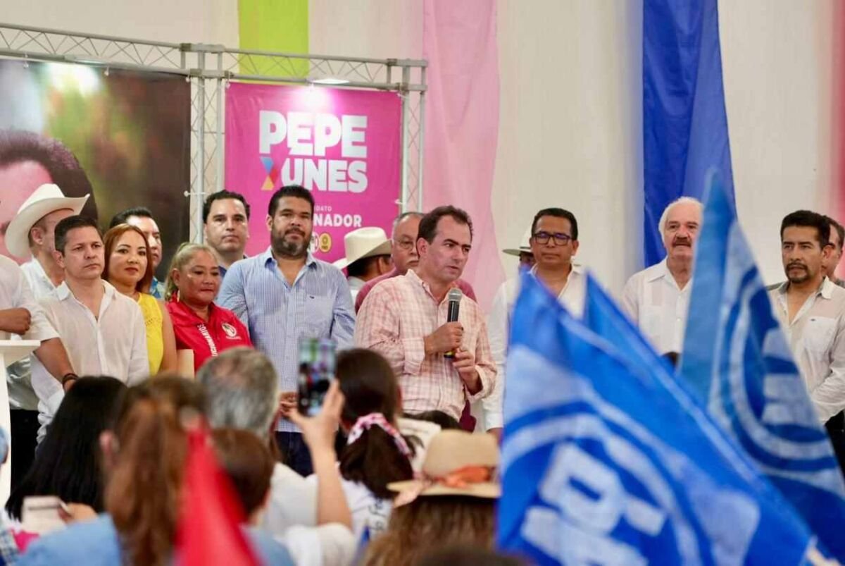 OFRECE PEPE YUNES FORTALECER PROGRAMAS SOCIALES