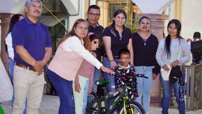 DE FIESTA, CHOCAMÁN EN DÍA DEL NIÑO
