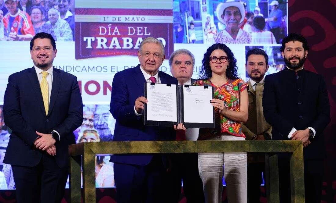 AMLO FIRMA DE DECRETO DE CREACIÓN DEL FONDO DE PENSIONES DEL BIENESTAR