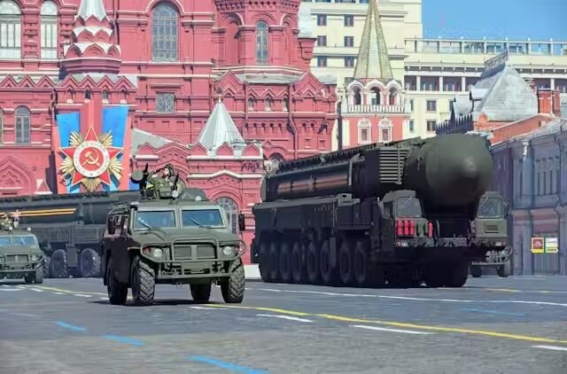 RUSIA REALIZA MANIOBRAS CON ARMAS NUCLEARES TÁCTICAS DEBIDO A ‘AMENAZAS’ DE OCCIDENTE