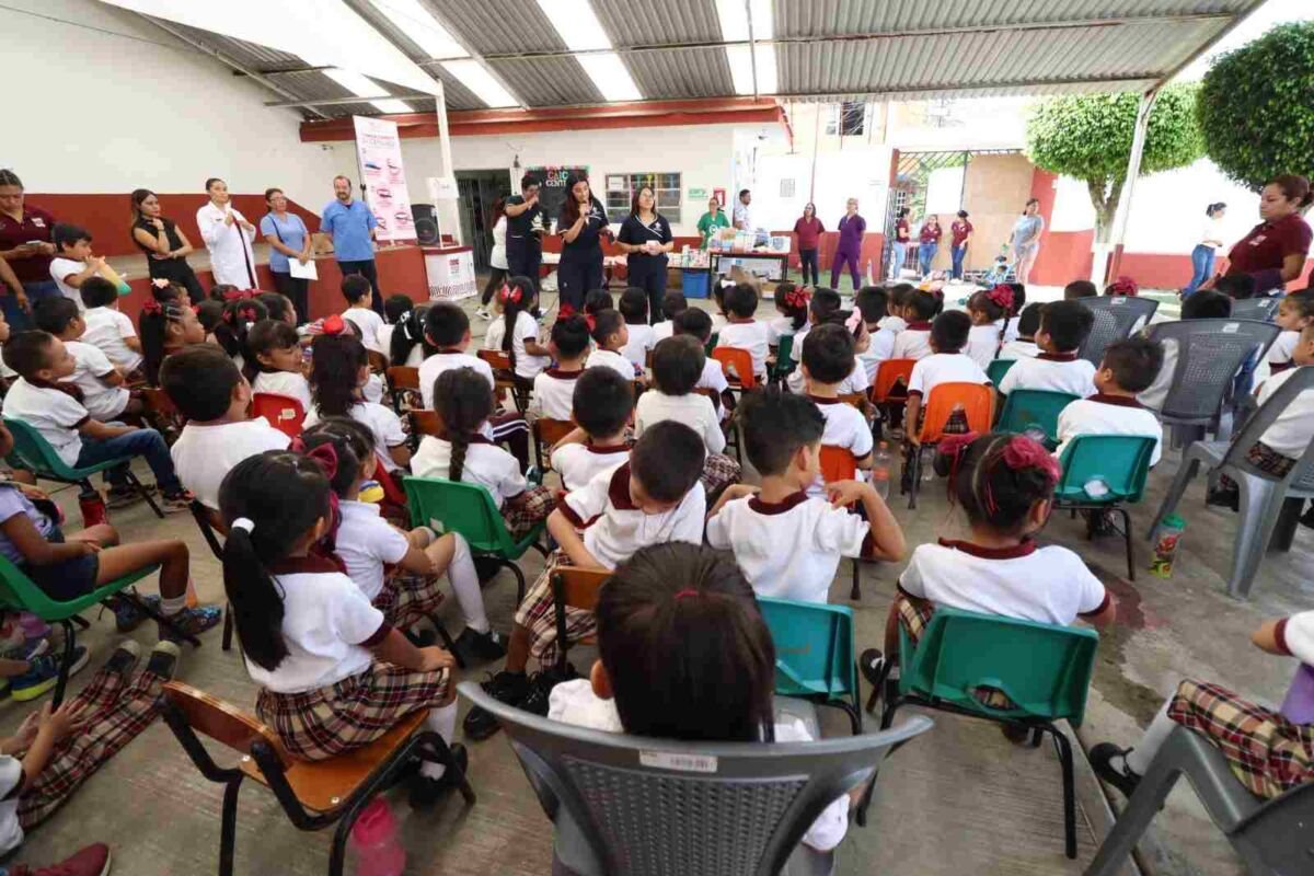 LLEGA BRIGADA DE SALUD INTEGRAL A NIÑOS Y NIÑAS DE FORTÍN