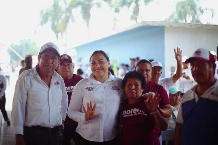 COBIJAN A GUADALUPE VÁSQUEZ EN ZONA DE HUATUSCO