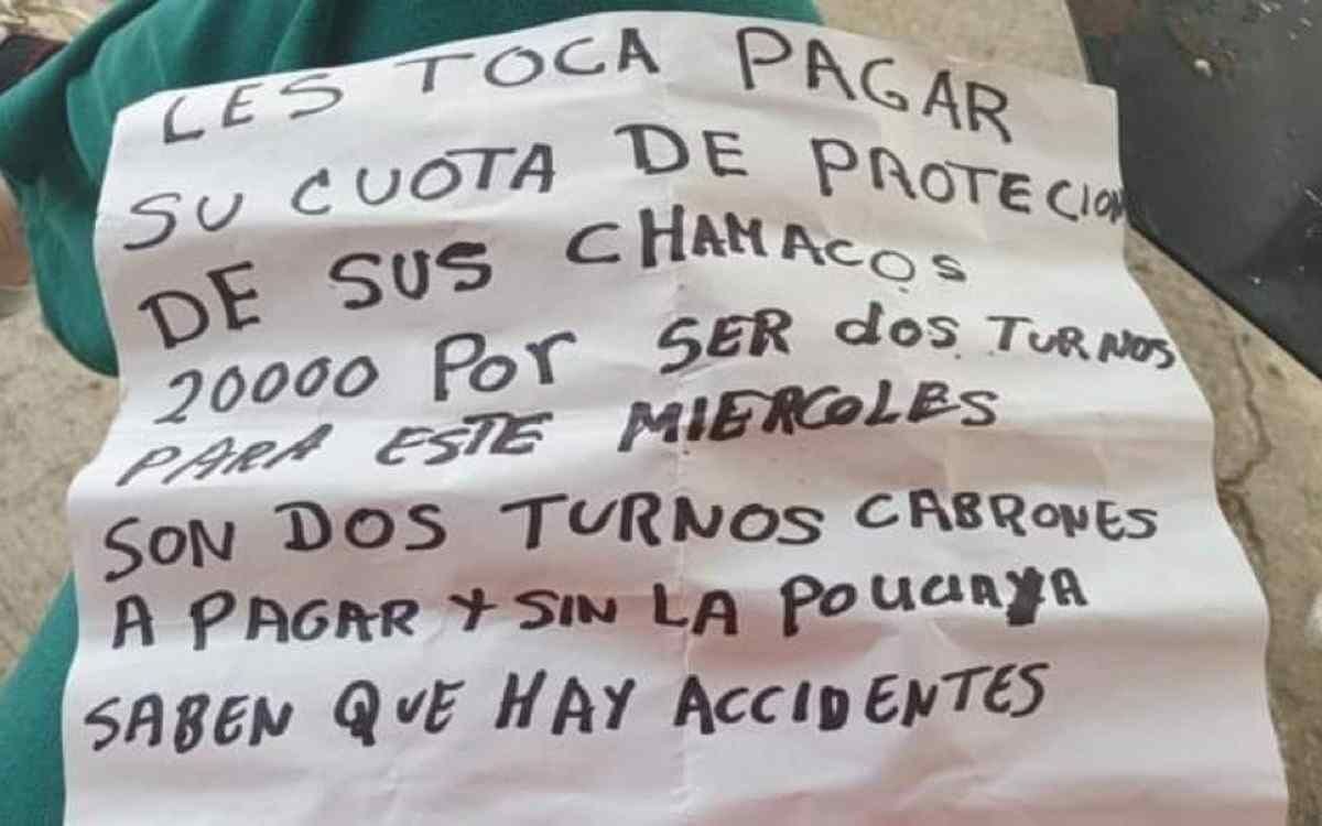 AMLO PIDE A ESCUELA ‘NO DEJARSE INTIMIDAR’ POR EXTORSIÓN DEL NARCOTRÁFICO