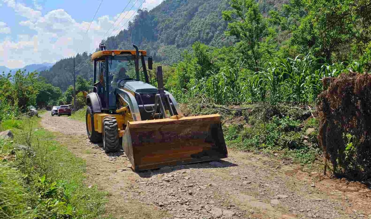 REHABILITARÁN CALLE EN BARRANCA DEL JAMAPA