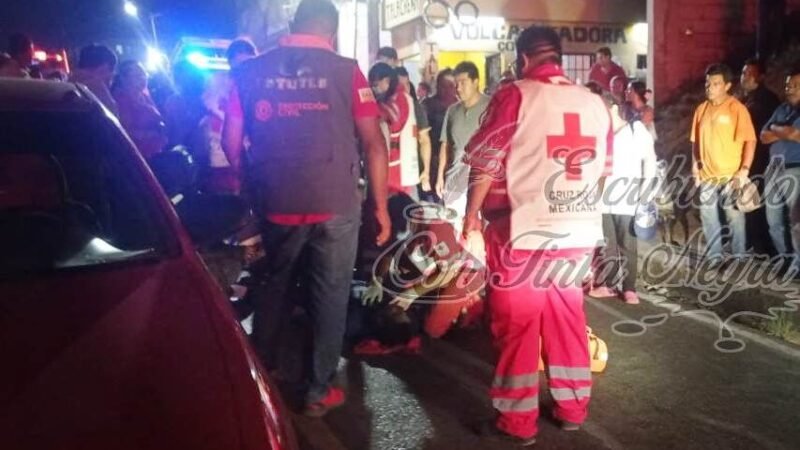 SE ESTRELLA MOTOCICLISTA CONTRA AUTO