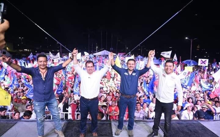 DISTRITO DE HUATUSCO, RESPALDA A VÍCTOR SERRALDE Y PEPE YUNES