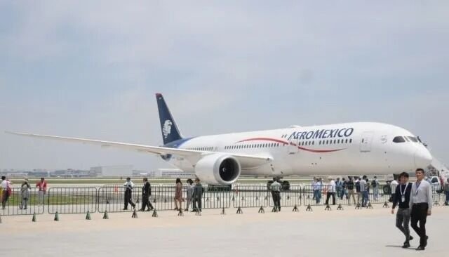 AEROMÉXICO SUSPENDERÁ VUELOS A ECUADOR