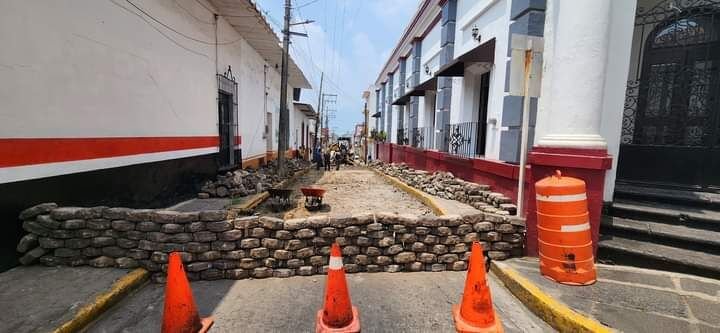 INICIA REHABILITACIÓN DE LA CALLE 3 DE HUATUSCO