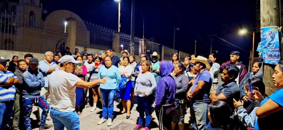 BUSCAN SOLUCIÓN A DESABASTO DE AGUA EN CHOCAMÁN