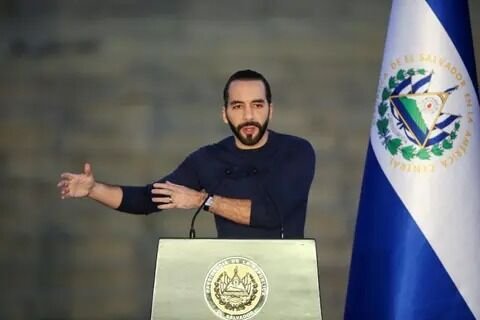 NAYIB BUKELE ASEGURA QUE SU MEJOR ARMA CONTRA LAS PANDILLAS ES LA ORACIÓN
