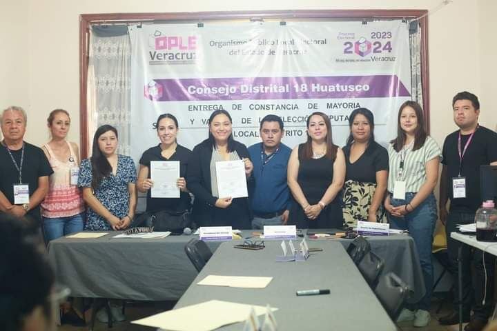 ENTREGAN CONSTANCIA DE MAYORÍA A GUADALUPE VÁSQUEZ