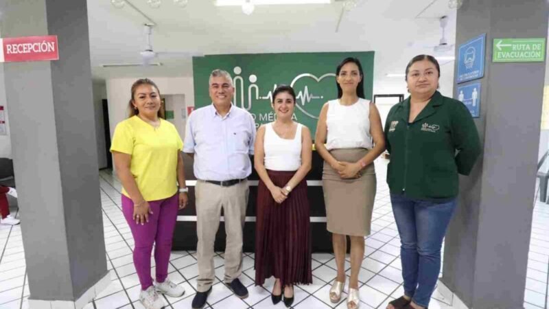 RECIBE PERSONAL DE UNIDAD MÉDICA MUNICIPAL DIF PLÁTICA SOBRE FENTANILO