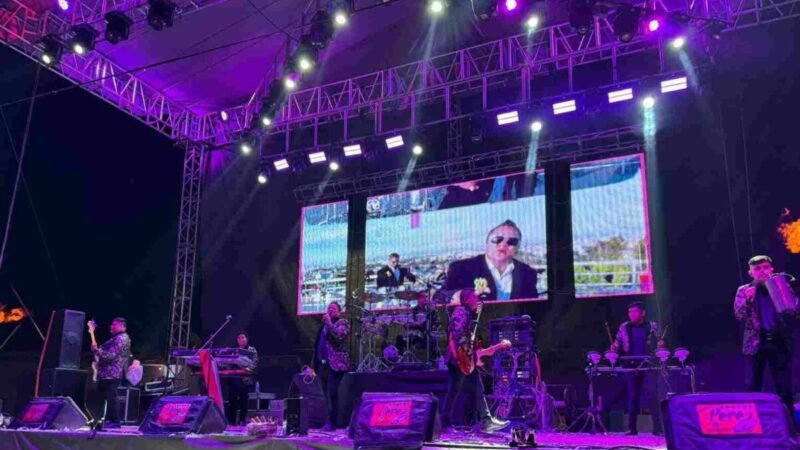 FESTEJAN EL DÍA DEL PADRE EN CALCAHUALCO