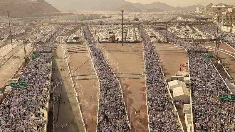 MUEREN MÁS DE 1,300 PERSONAS EN PEREGRINACIÓN A LA MECA POR CALOR