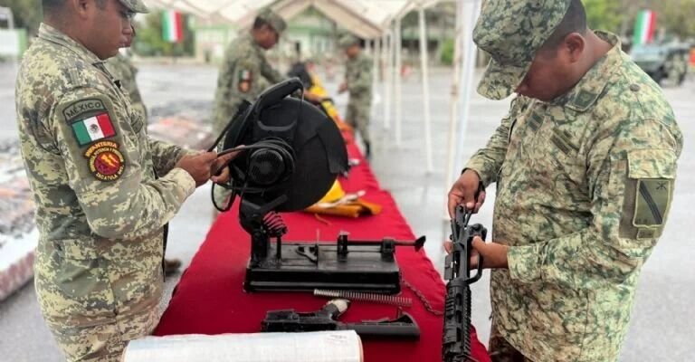 LA SEDENA DESTRUYE 620 ARMAS Y MÁS DE 20 MIL CARTUCHOS DECOMISADOS EN GUERRERO
