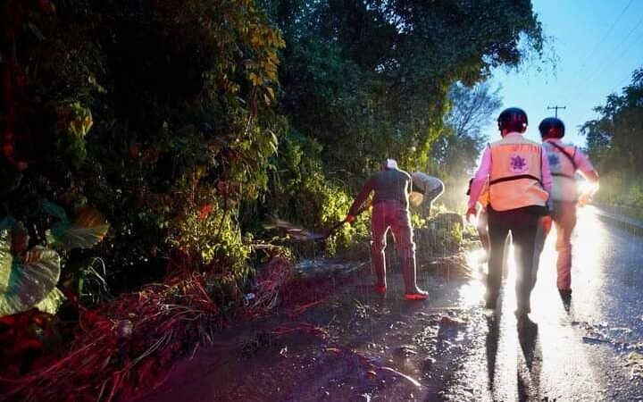 LLUVIAS CAUSAN DAÑOS EN PASO DEL MACHO