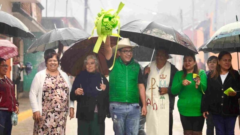 ENTREGA ERNESTO RUIZ PAVIMENTACIÓN EN LA CABECERA MUNICIPAL