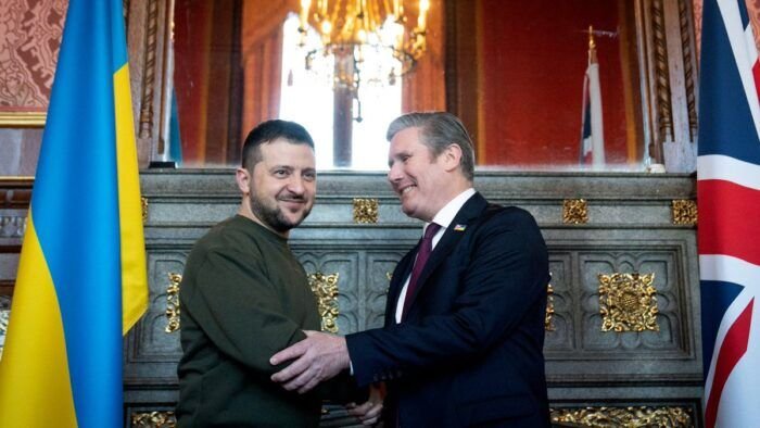 KEIR STARMER AVALA QUE UCRANIA USE MISILES BRITÁNICOS CONTRA RUSIA